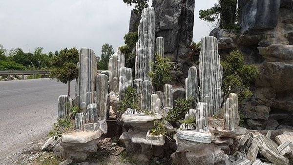 ĐÁ TUYẾT SƠN LÀ GÌ? ỨNG DỤNG VÀ ĐỊA CHỈ CUNG CẤP CHẤT LƯỢNG NHẤT HIỆN– Đá  Sân Vườn