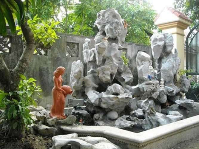 5+ Loại Đá Làm Hòn Non Bộ Rẻ Đẹp Nhất Cho Hồ Cá Koi
