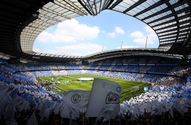 Man City quyên sân Etihad vì COVID-19...