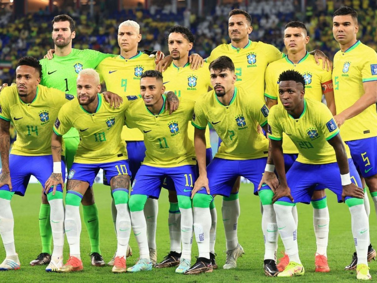 CHÍNH THỨC: Brazil công bố đội hình tháng 3