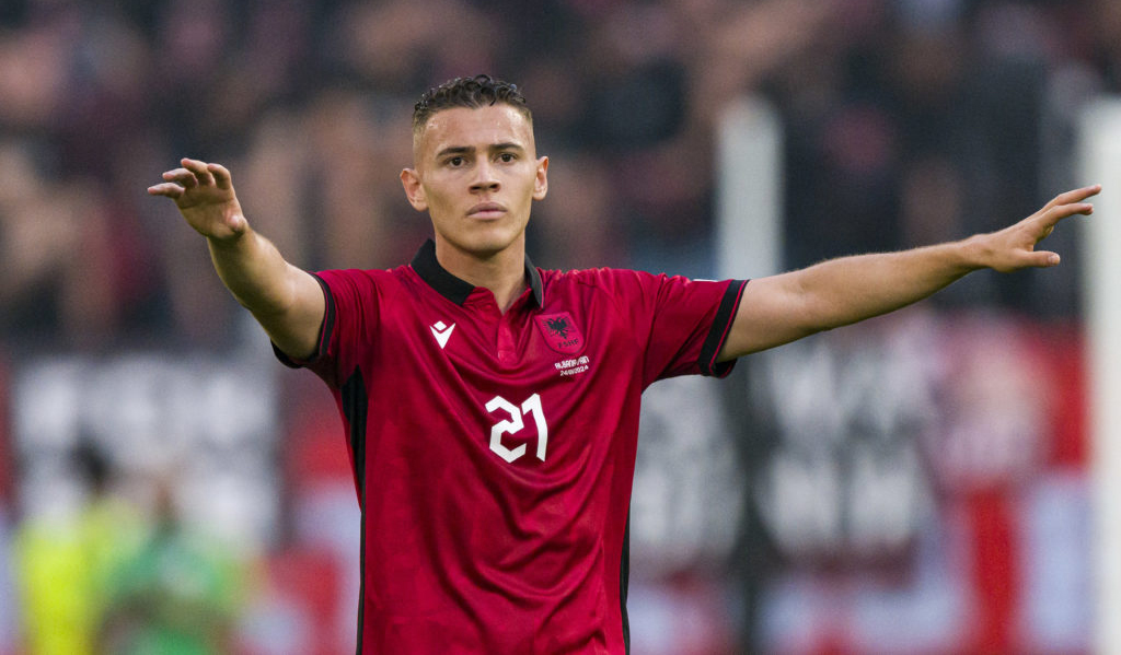 Tiểu sử tiền vệ Kristjan Asllani đang chơi cho Torino