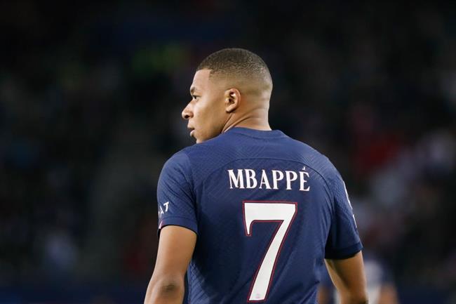 Kylian Mbappe: Khi cái tôi quá lớn lấn át tài năng