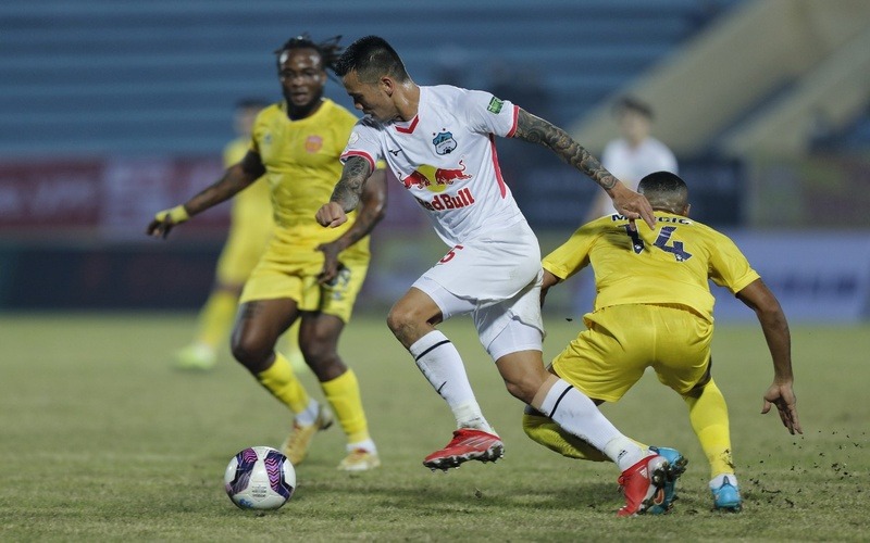 Dinh dưỡng trước khi đá bóng