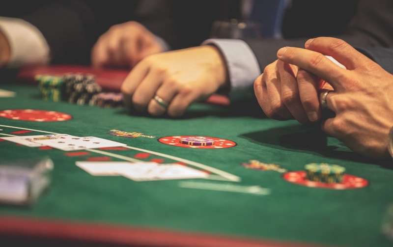 Chiến thuật nâng cao để kiểm soát ván Blackjack